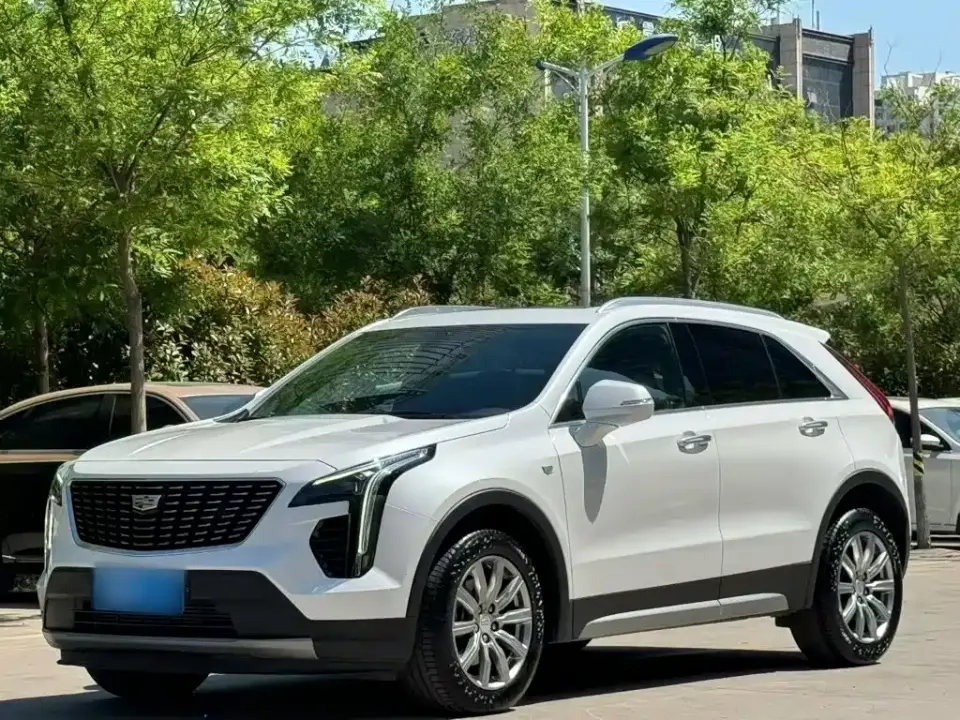 Cadillac XT4 Facelift 28T 2WD Leading 2021
