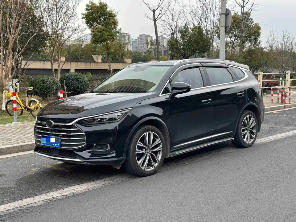 BYD Tang 2.0T Automatic Zhilian Zunrong 5-seater China V 2019