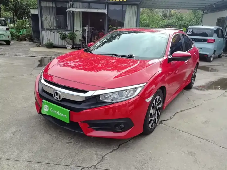 Honda Civic 220TURBO CVT Luxury Edition 2019