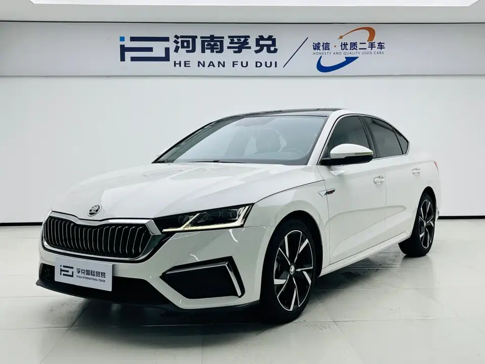 Skoda Octavia PRO TSI280 Premium Edition 2023
