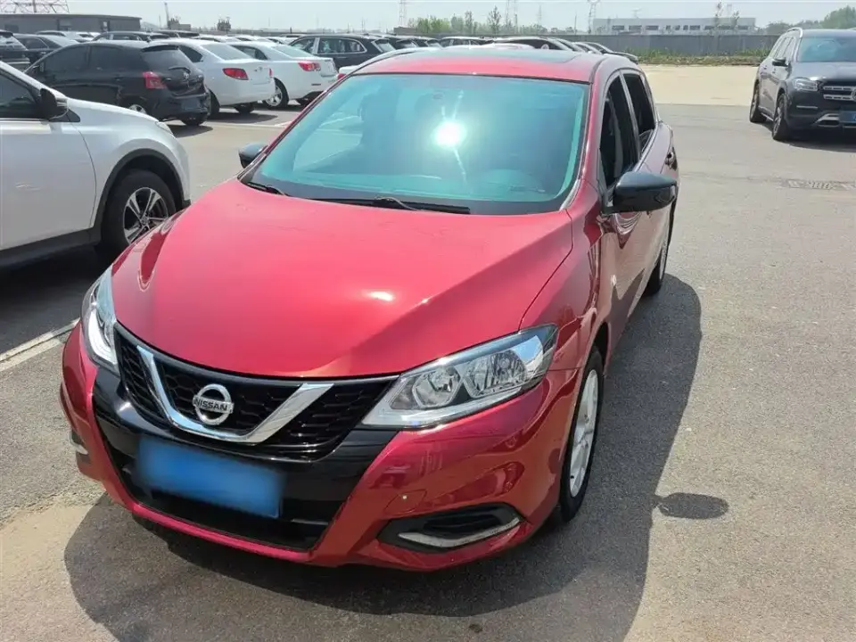 Nissan Tiida 1.6L CVT Cool Edition 2020