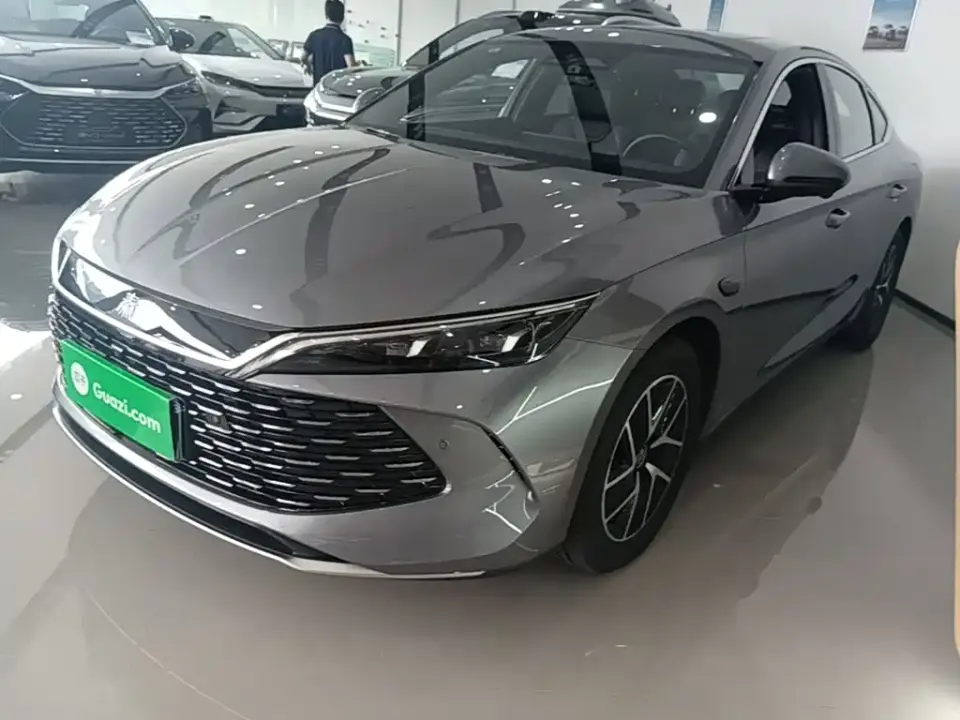 BYD Qin L DM-i Smart Drive Edition 120KM Leading 2025