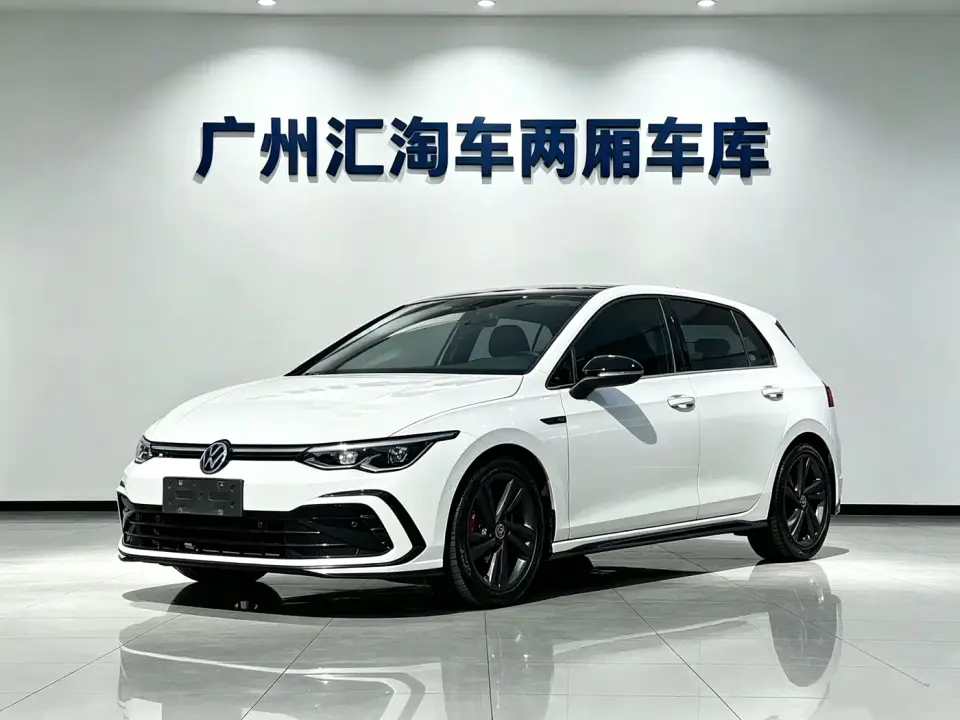 Volkswagen Golf Model 280TSI DSG R-Line 2023