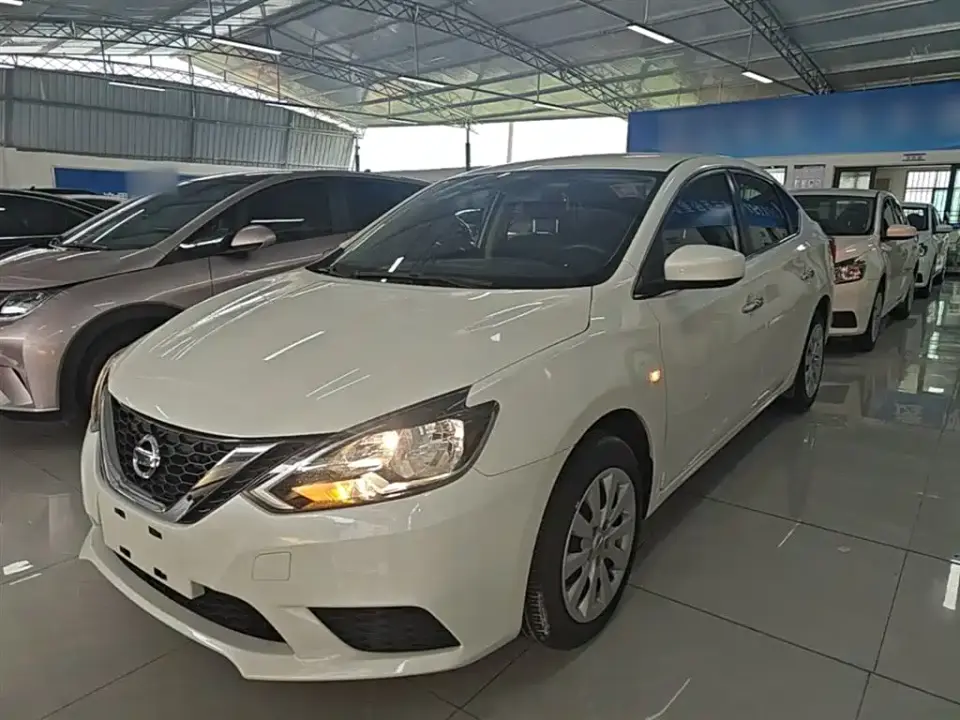 Nissan Sylphy Classic 1.6XE CVT Exclusive Edition 2024