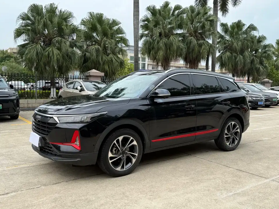 Dongfeng Aeolus Dongfeng Fengshen AX7 PRO 1.6T Automatic Honor Edition 2020