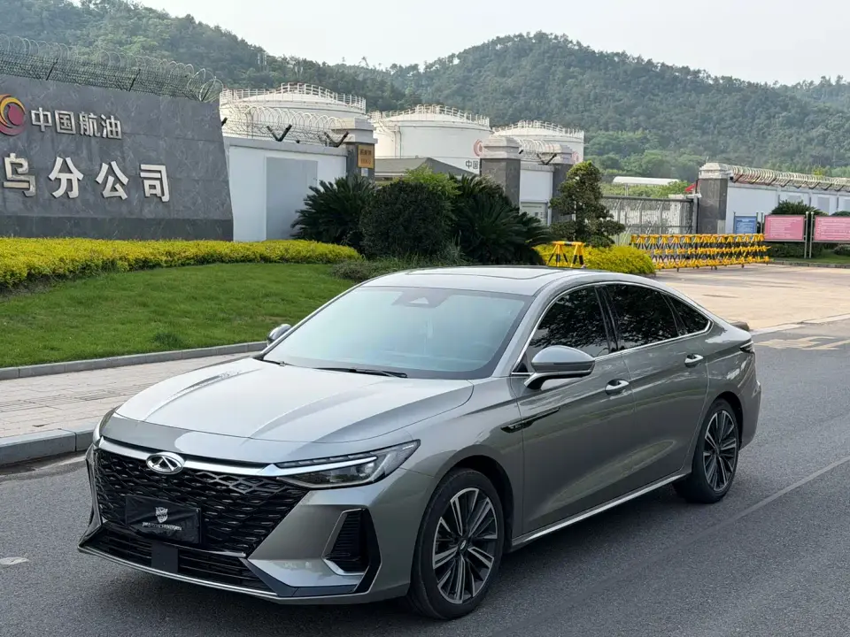 Chery Arrizo 8 1.6T DCT Ya 2023