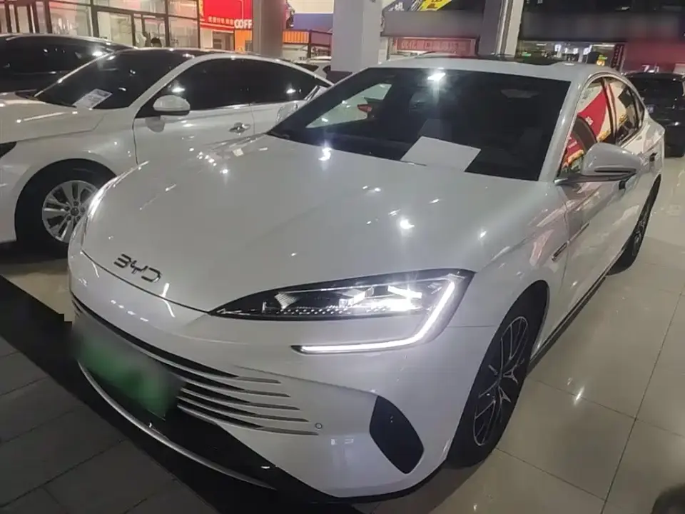 BYD Seal DM-i 1.5L 121km Premium 2023