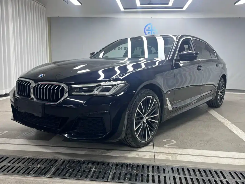 BMW 5 Series 530Li Leading M Sport Package 2024