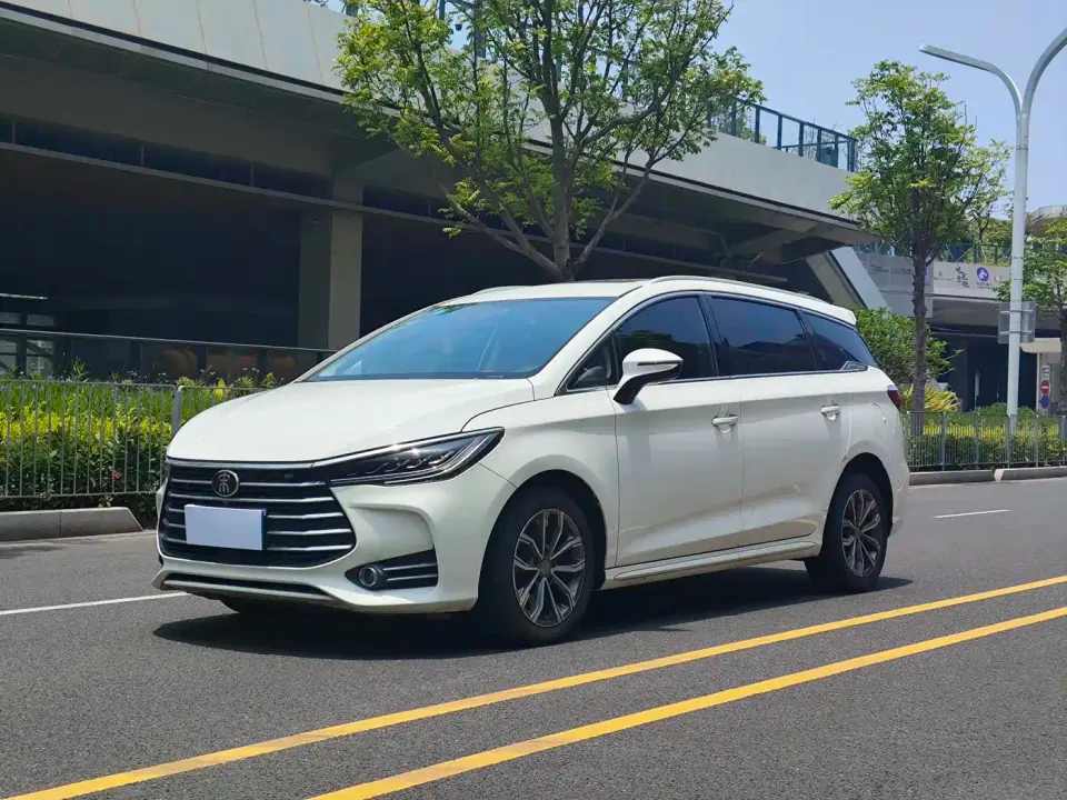 BYD Song MAX 1.5T Auto Smart Connected Sunroof 6-seater China VI 2019