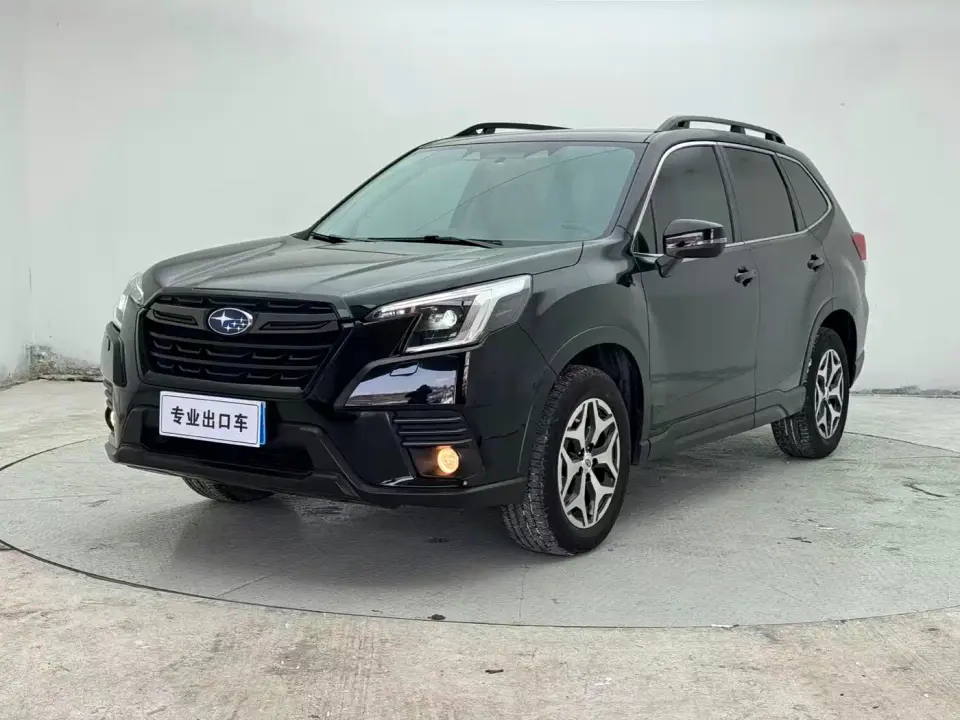 Subaru Forester 2.0i AWD Luxury Edition with EyeSight 2022