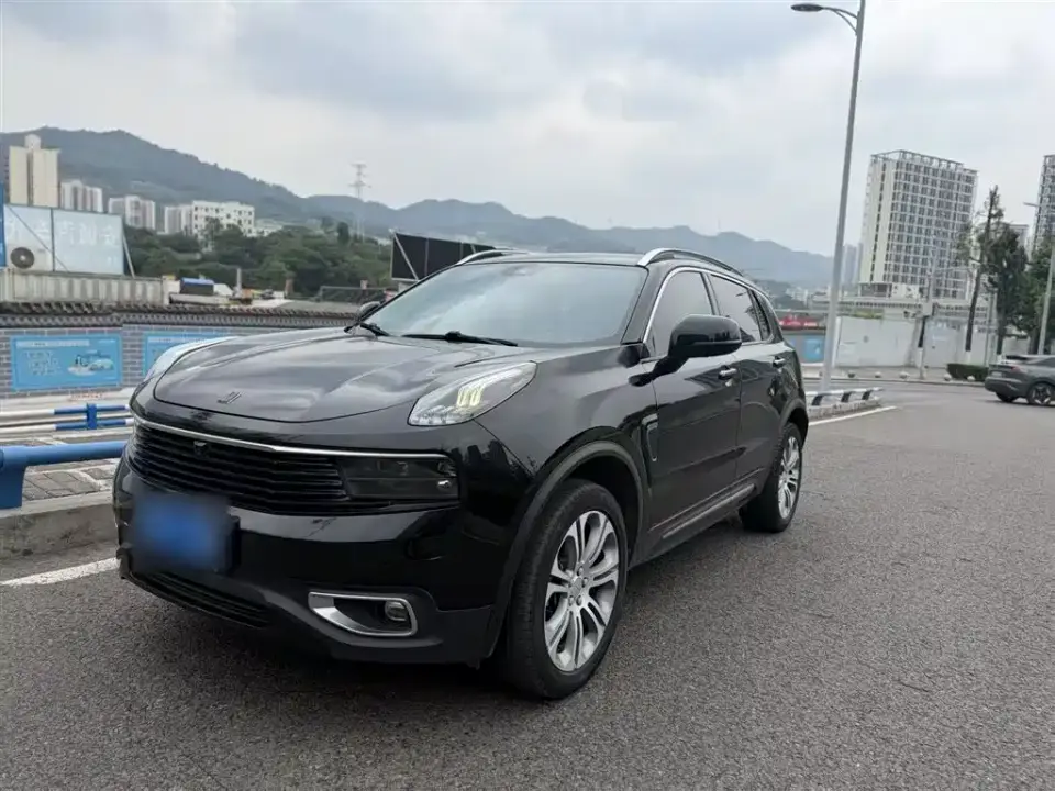Lynk & Co 01 2.0T 2WD Type Pro Version China VI 2021