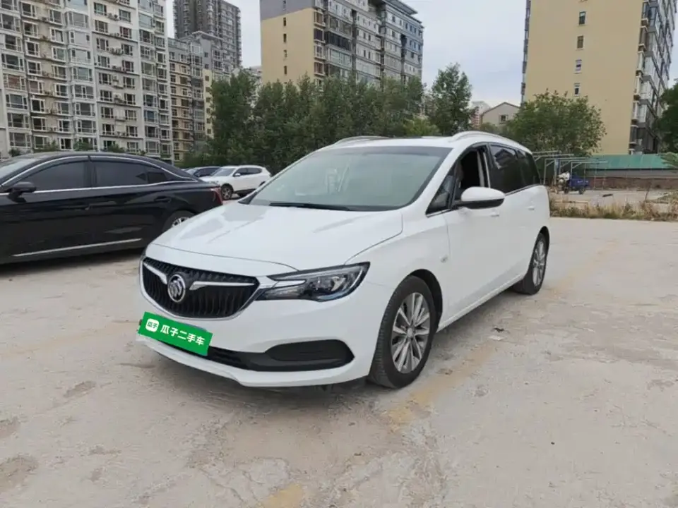 Buick GL6 323T Mild Hybrid Connected Luxury 2023
