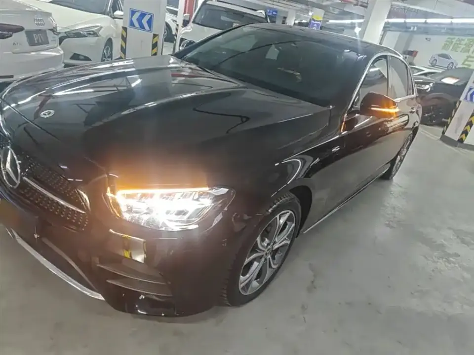 Mercedes-Benz E-Class Facelift E 300 L Sport Fashion Style 2022