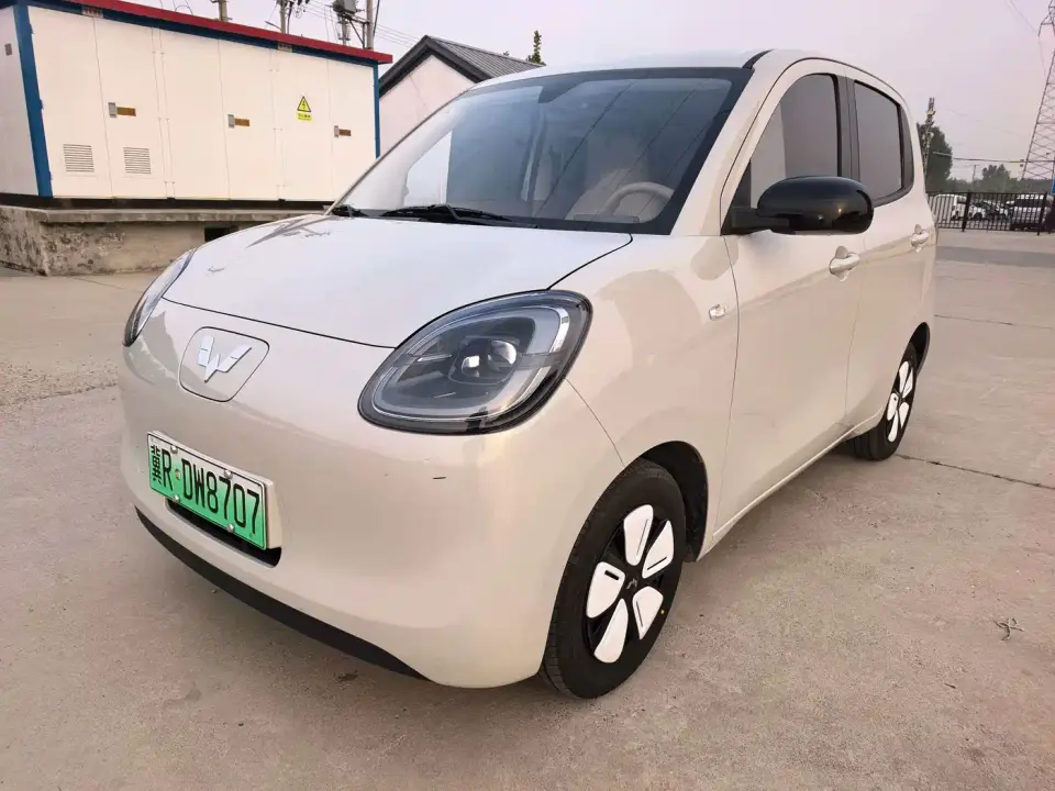 Wuling Motors Hongguang MINIEV 4-Door Advanced 2025