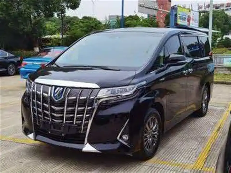 Toyota Alphard Hybrid 2.5L Luxury 2022