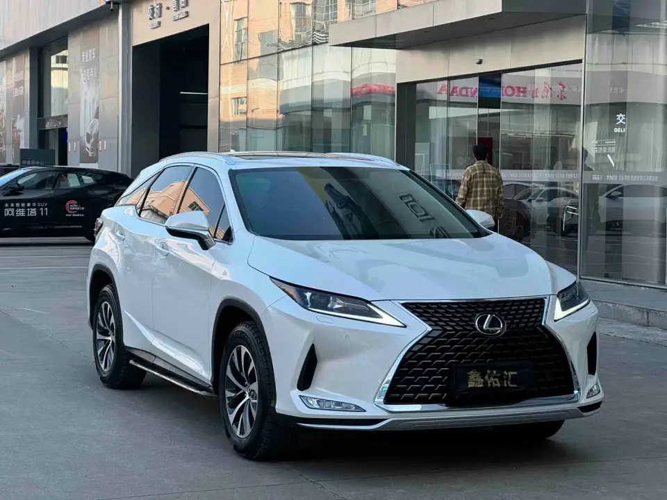 Lexus RX Facelift 300 2WD Elite Edition 2021