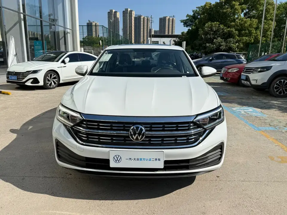 Volkswagen Sagitar 200TSI DSG Flying Leap Edition 2026