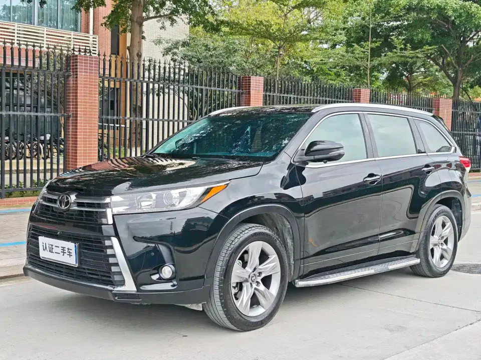 Toyota Highlander 2.0T AWD Premium 7-Seater 2021