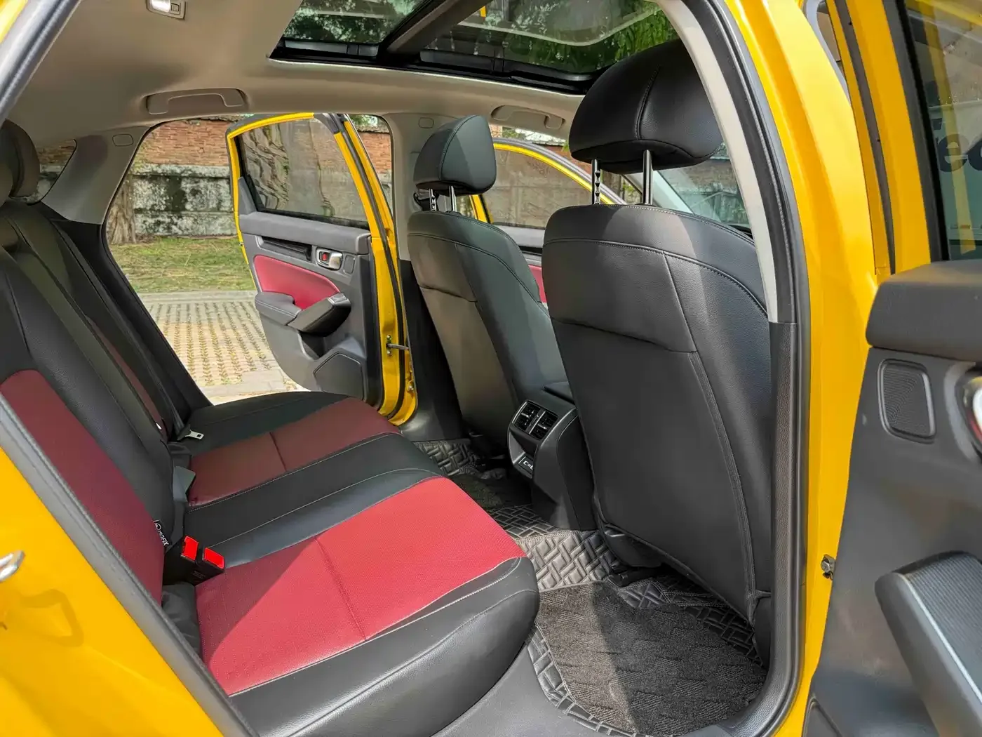 Honda Integra 240TURBO CVT Premium Edition 2022 — фото 10