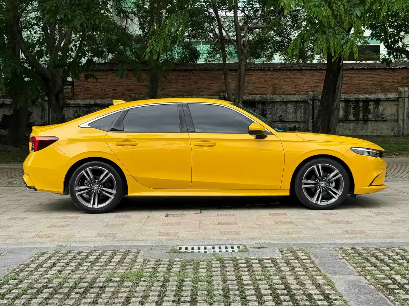 Honda Integra 240TURBO CVT Premium Edition 2022 — фото 19