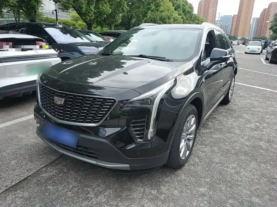 Cadillac XT4 28T FWD Leading Edition 2019
