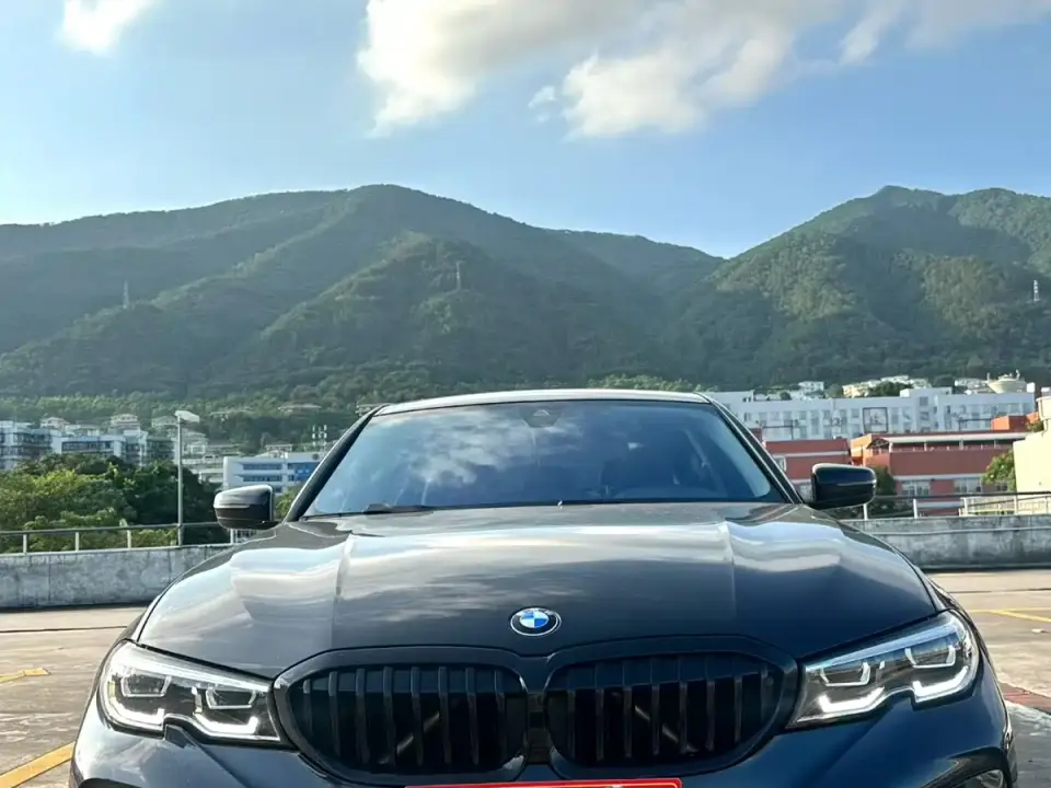 BMW 3 Series 325Li M Sport Package 2021
