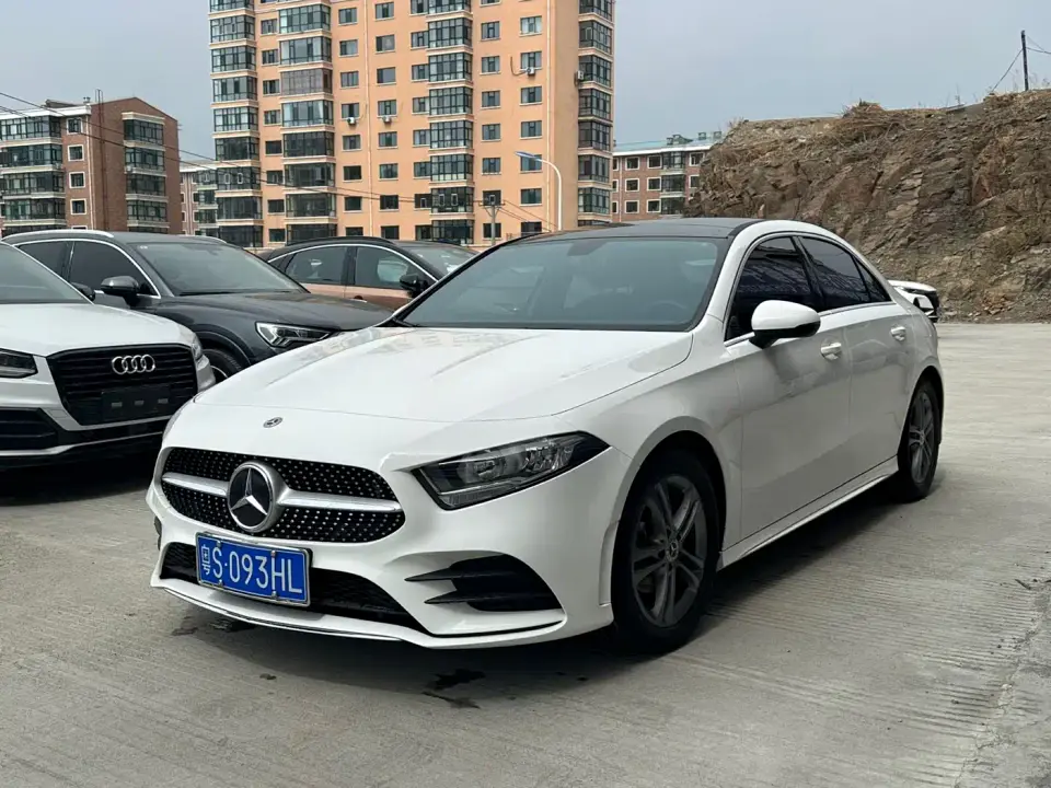 Mercedes-Benz A-Class A 180 L Sport Sedan 2022