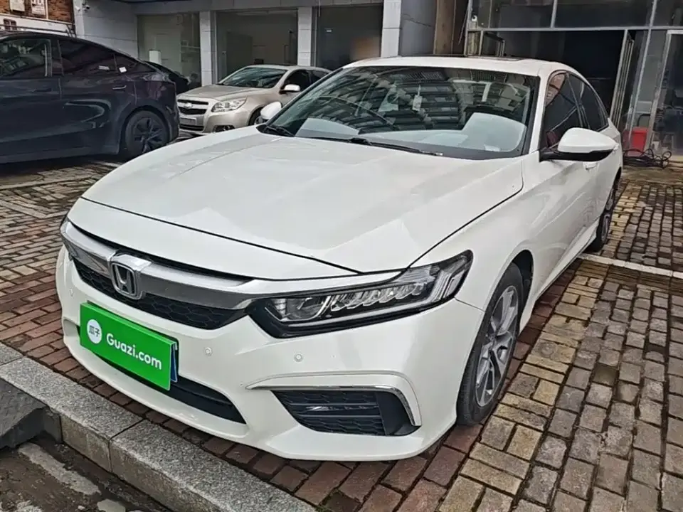 Honda Inspire 260TURBO Elegance (China VI) 2020