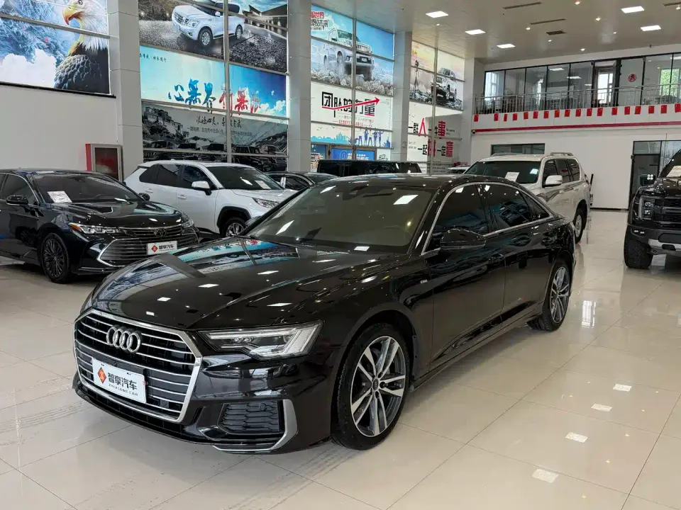 Audi A6L 40 TFSI Luxury Dynamic 2022