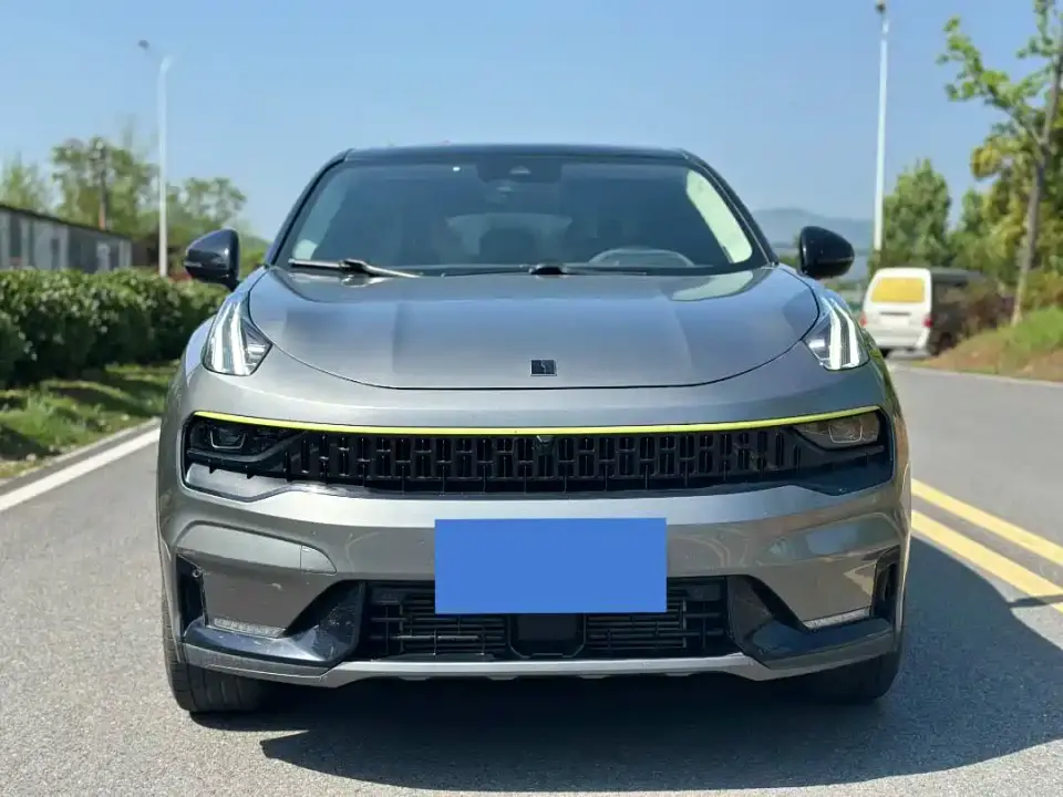Lynk & Co 05 2.0TD 2WD Shine Halo 2022