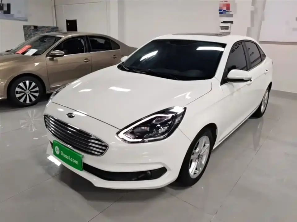 Ford Escort Facelift 1.5L Auto Comfort Edition China VI 2020