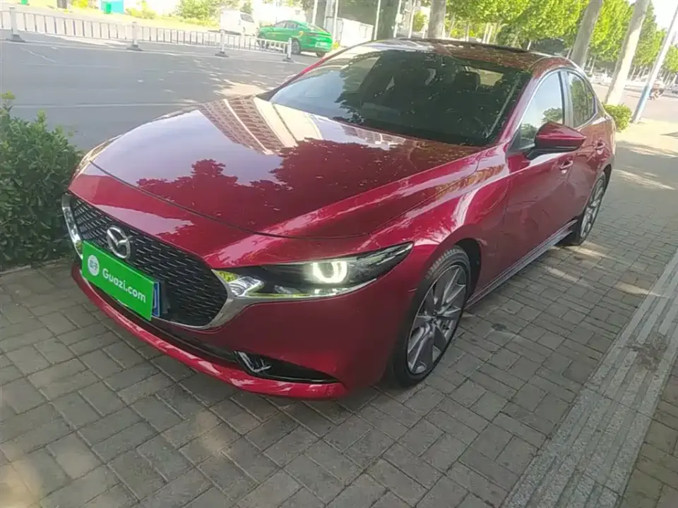 Mazda Mazda3 Axela 2.0L Automatic Quality Glamour 2022