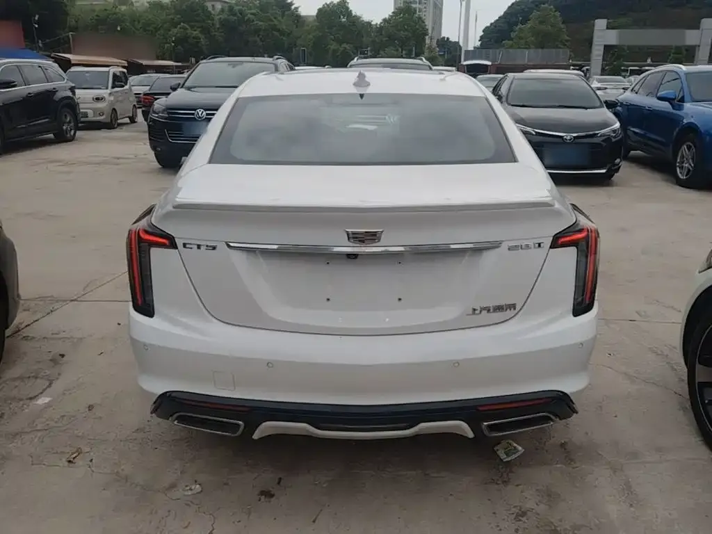 Cadillac CT5 28T Leading Sport 2020 — фото 4