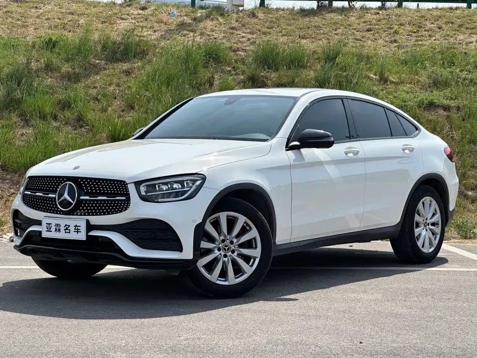 Mercedes-Benz GLC Coupe GLC 260 4MATIC Coupe SUV 2021