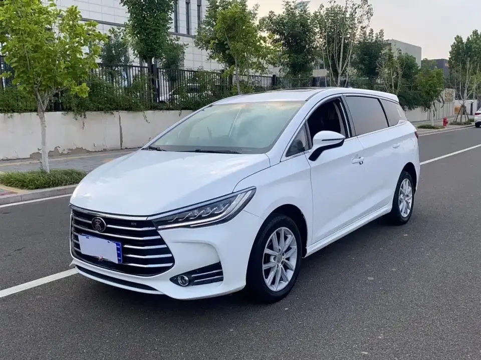 BYD Song MAX 1.5T Manual Smart Connection Rui Yi 7-seater China V 2019