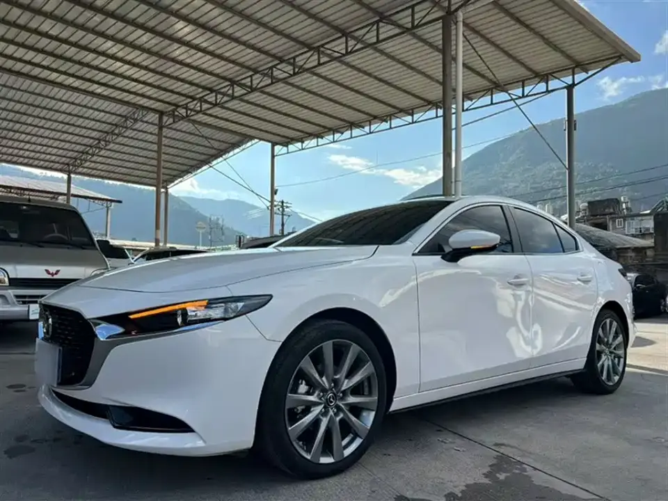 Mazda Mazda3 Axela 2.0L Auto Zhixuan 2024