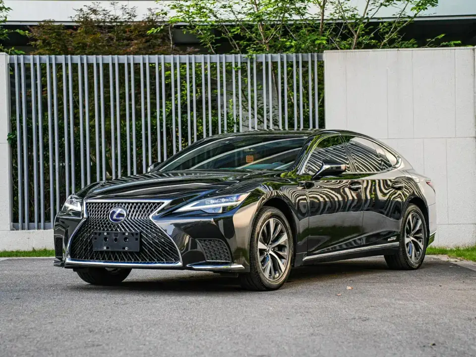 Lexus LS 500h Excellence Edition 2023