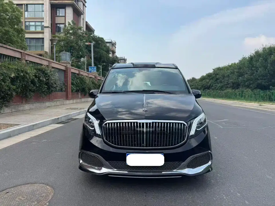 Mercedes-Benz Vito 2.0T Elite 7-Seater 2024