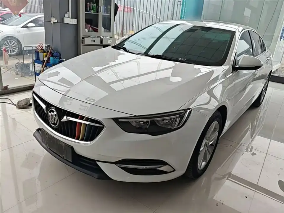 Buick Regal 20T Elite China VI 2020