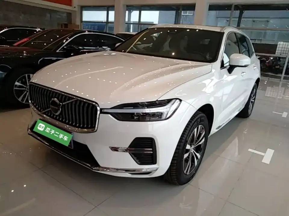 Volvo XC60 B5 AWD Zhiyi Luxury Edition 2026
