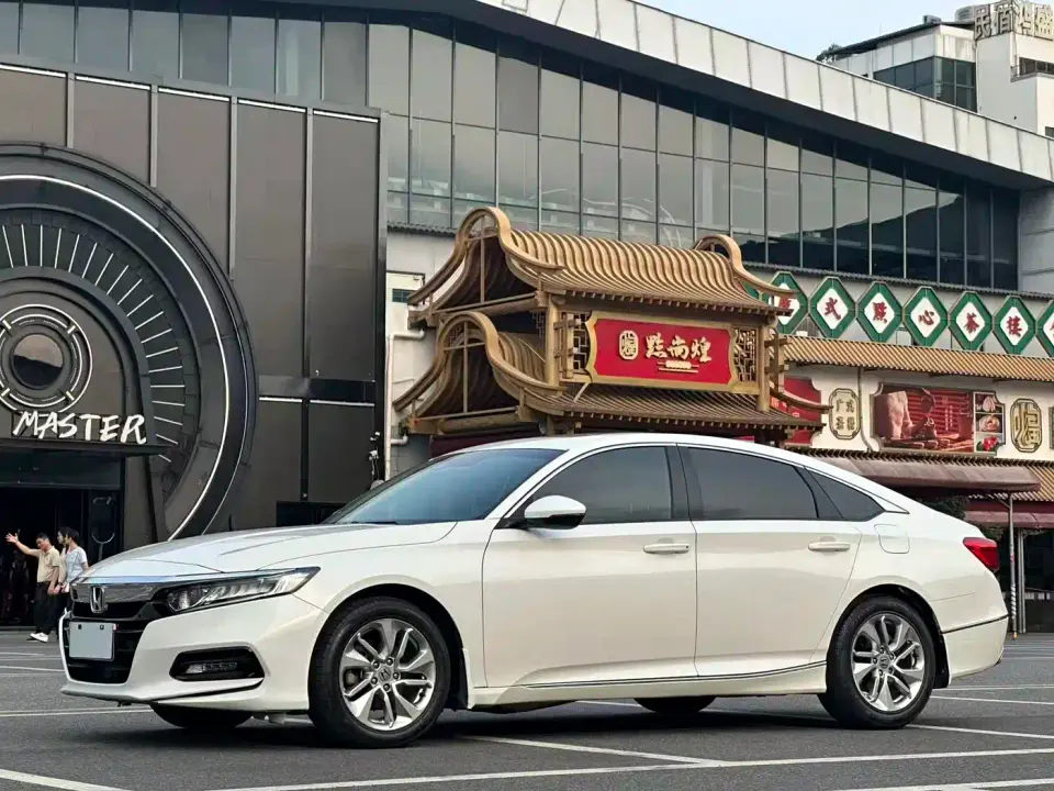 Honda Accord 260TURBO Luxury Edition China VI 2020