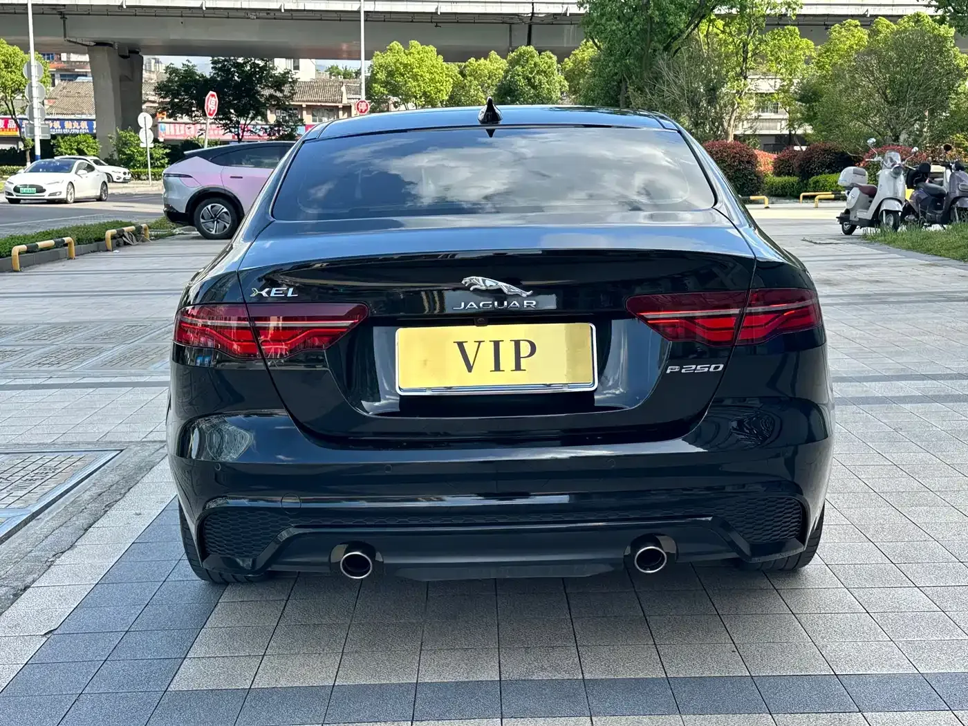 Jaguar XEL 2.0T 250PS R-DYNAMIC S Progressive Sport Edition 2022 — фото 15