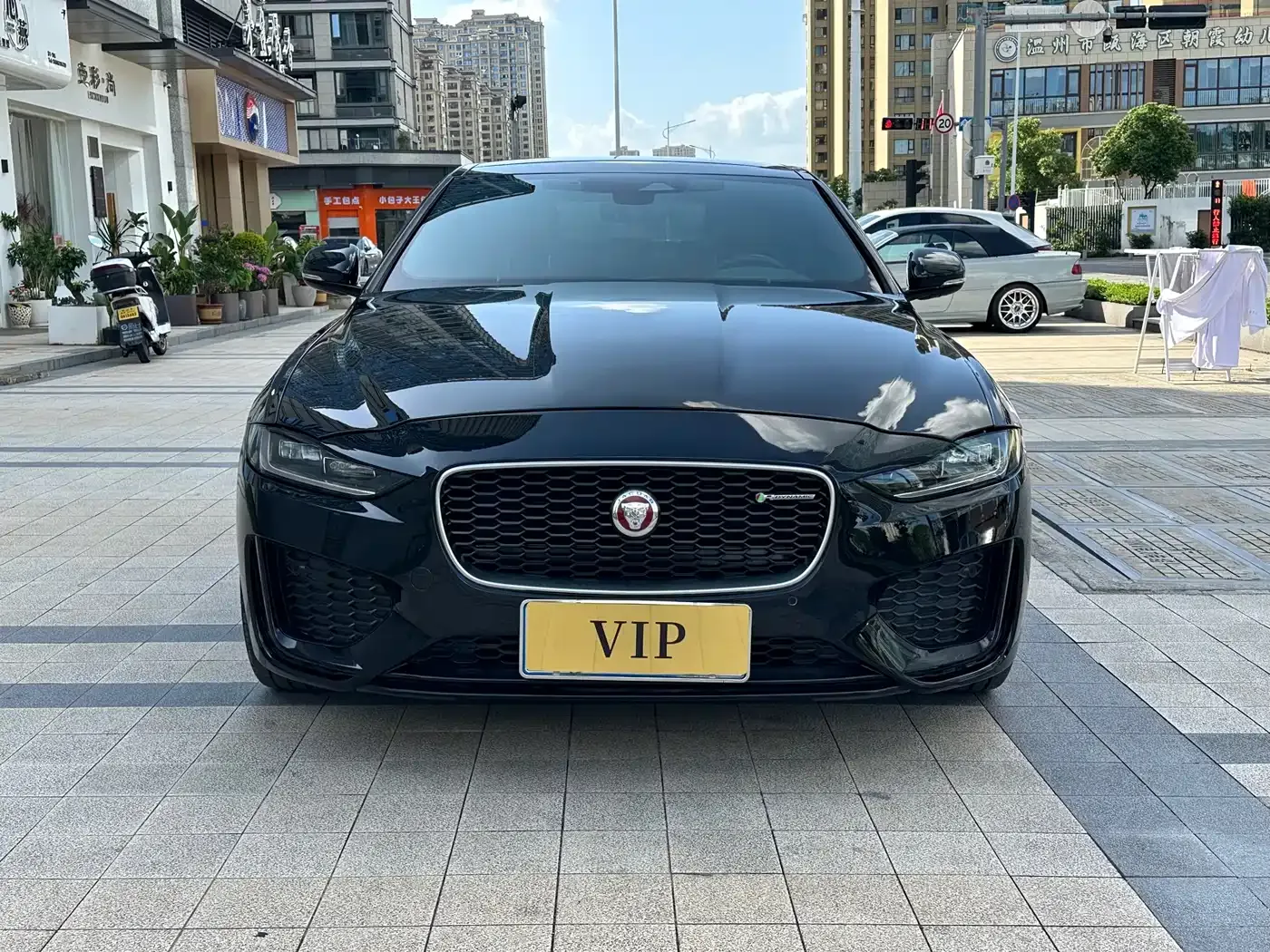 Jaguar XEL 2.0T 250PS R-DYNAMIC S Progressive Sport Edition 2022 — фото 2