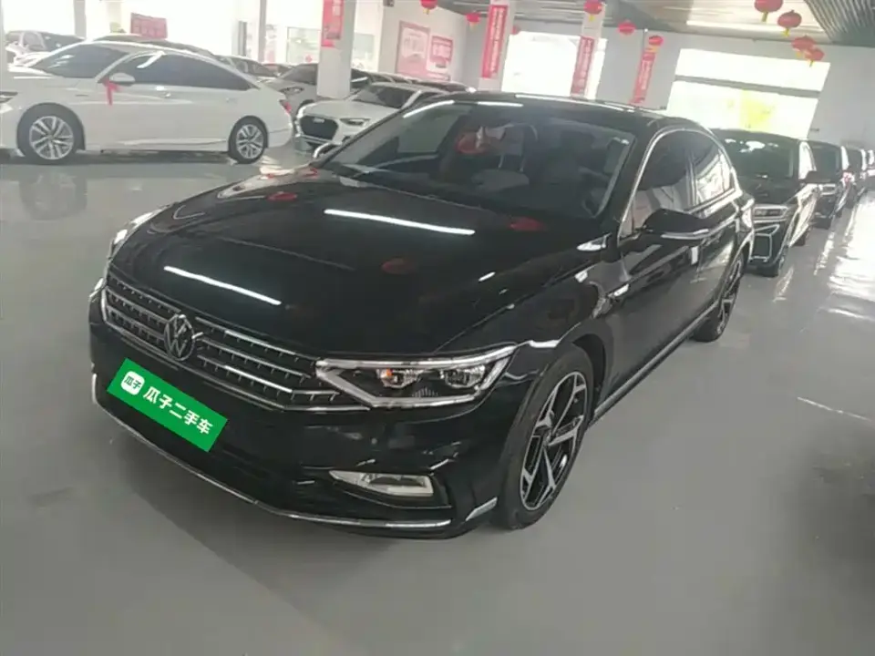 Volkswagen Magotan 2 Million Units Public Sharing Edition 330TSI DSG Luxury 2024