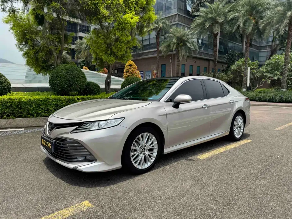 Toyota Camry 2.5G Luxury (China V) 2019