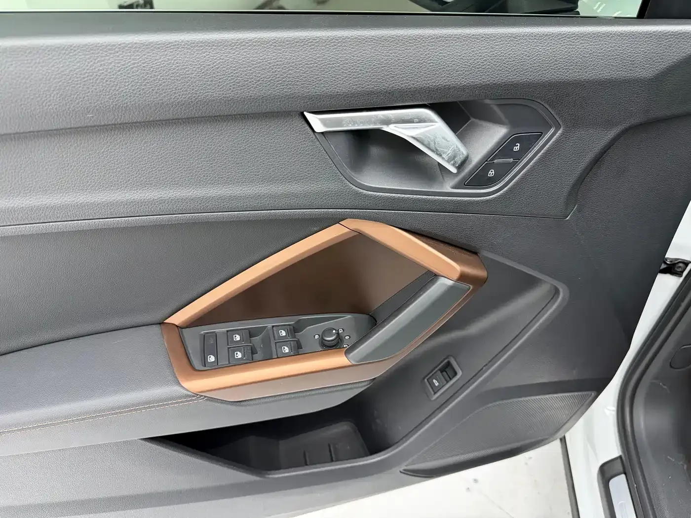 Audi Q3 35 TFSI Fashion Dynamic (1.4T) 2023 — фото 9