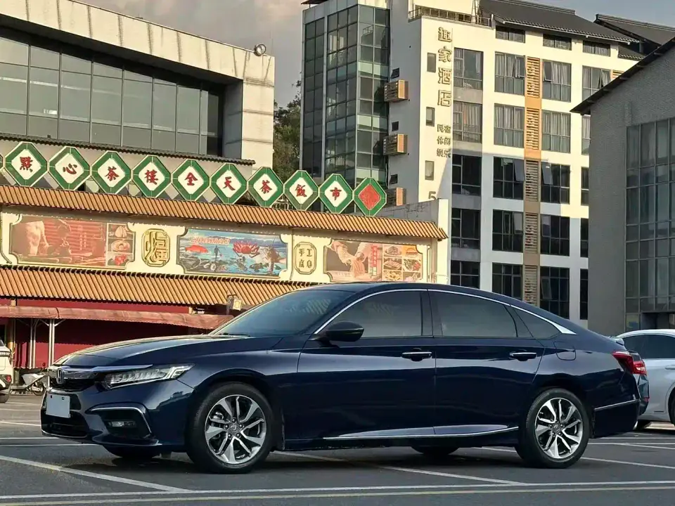 Honda Inspire 260TURBO Deluxe Edition China V 2019