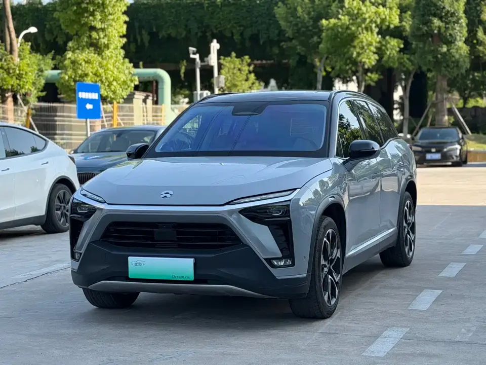 NIO ES8 415KM Signature Edition 6-Seater 2021