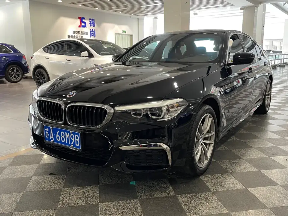 BMW 5 Series 525Li M Sport Package 2020