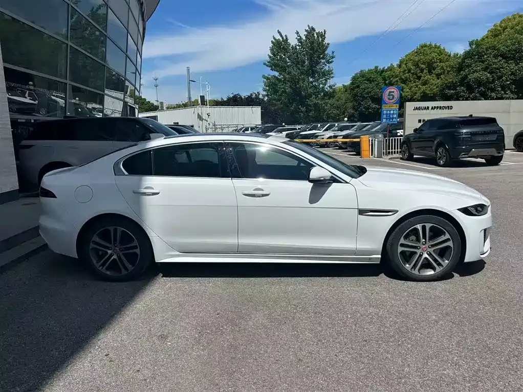 Jaguar XEL Model 2.0T 250PS R-DYNAMIC S Progressive Sport Edition 2025 — фото 19
